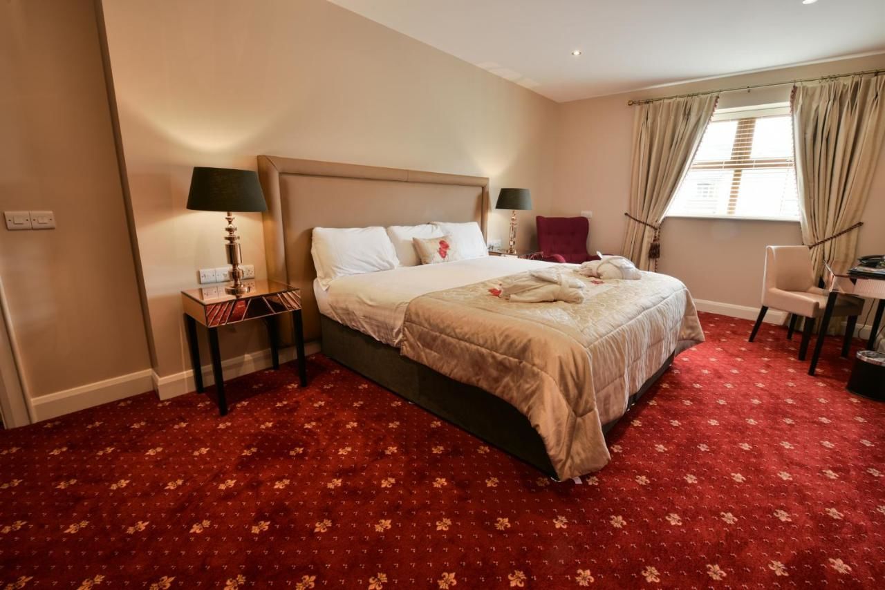 Отель Ballyliffin TownHouse Boutique Hotel Баллилиффин-20