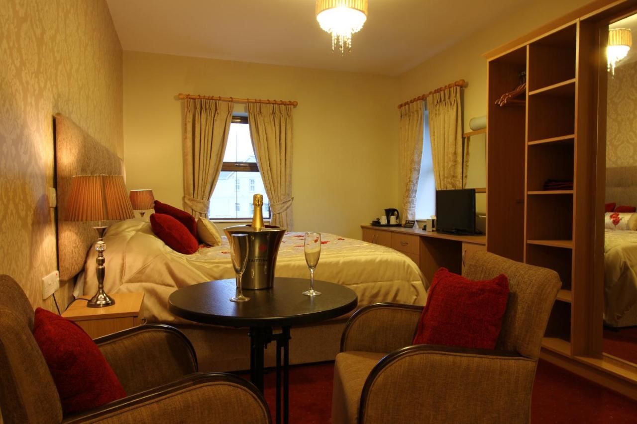 Отель Ballyliffin TownHouse Boutique Hotel Баллилиффин-28